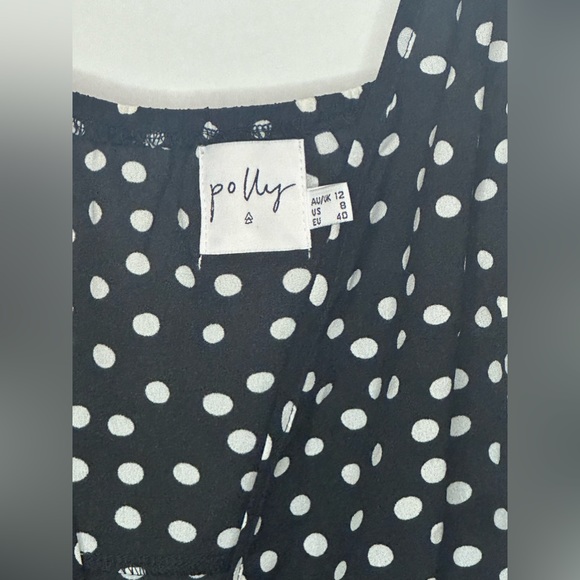 US 8 Polly’s polka dot wrap dress - Picture 7 of 7